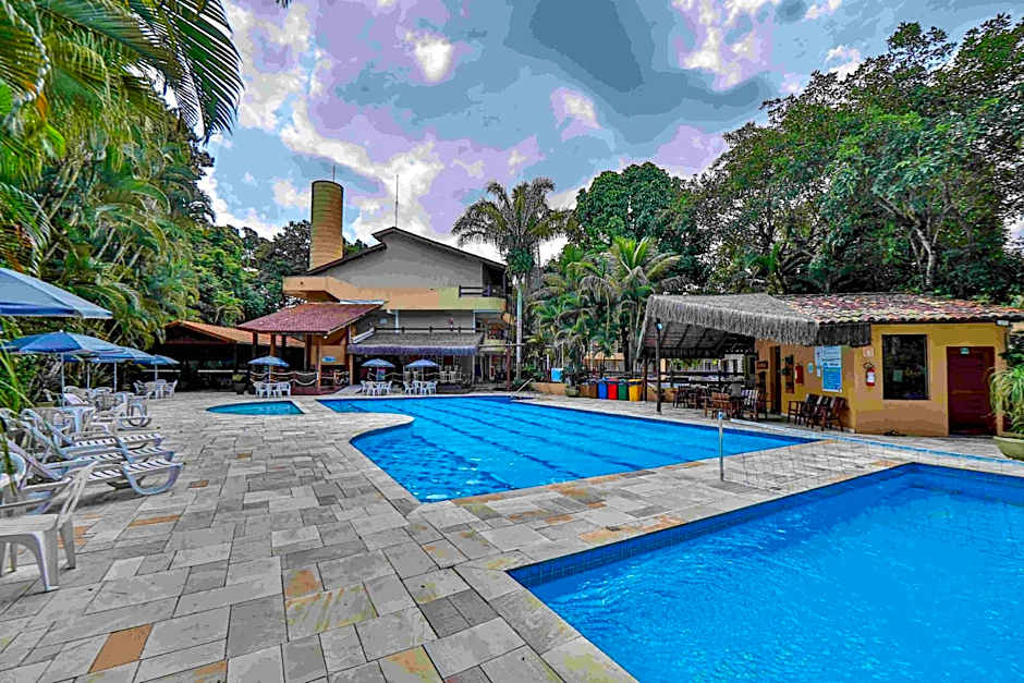 FABULOSO FLAT 225, 2 PISCINAS climatizadas, internet particular 500m Bertioga, Riviera de São Lourenço Flat Duplex inteiro, Adega, cozinha equipada completa serviço de hotelaria, serviço de praia nos finais de semana