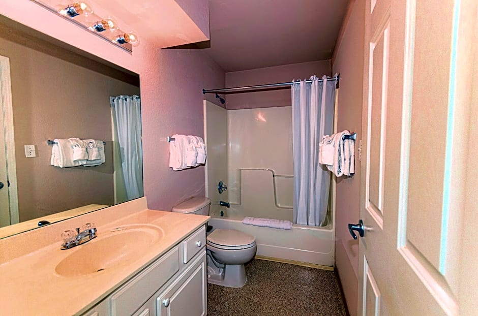 InTown Suites Fort Myers