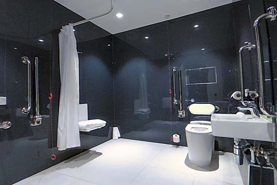 Village Hotel Basingstoke