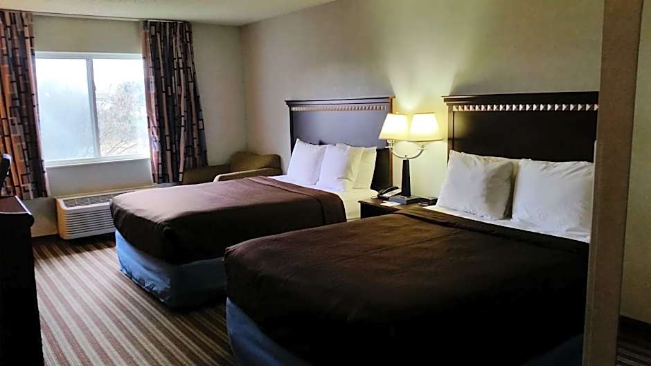 Days Inn & Suites by Wyndham Vancouver