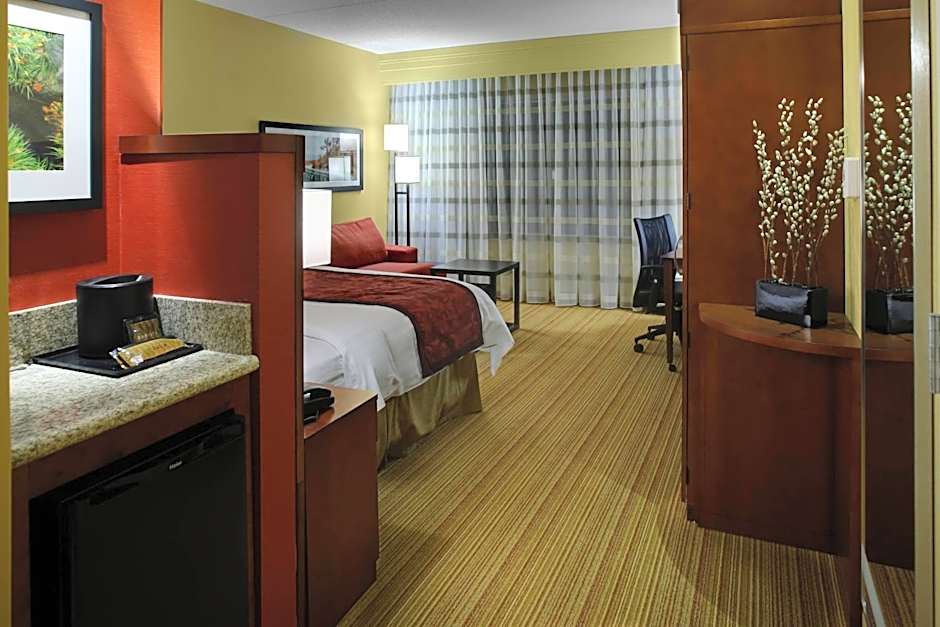 Courtyard by Marriott Boone