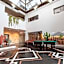 Ibis Styles Presidente Prudente, Portal of the West