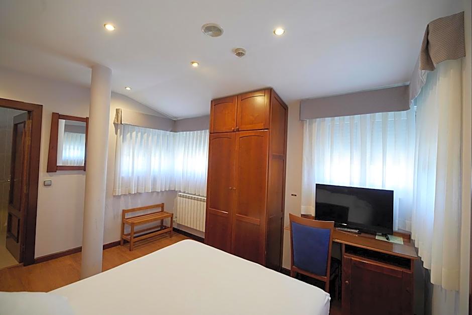 Hotel Villalegre