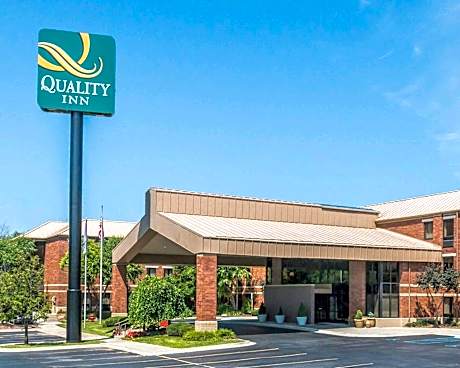 Quality Inn Auburn Hills - Detroit North