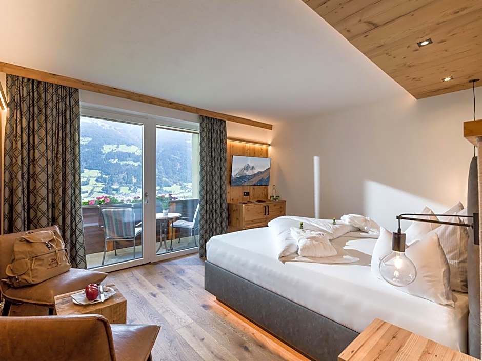 Hotel Waldfriede - Der Logenplatz im Zillertal