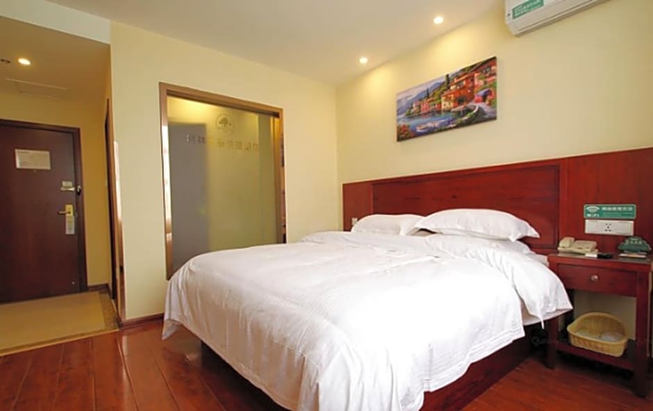 GreenTree Inn GuangXi LaiBin DaQiao Road YeJin Road Express Hotel                          