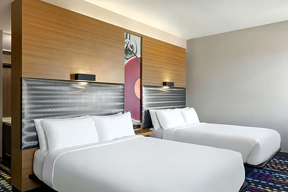 Aloft by Marriott Green Bay