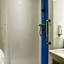 Travelodge Cardiff M4