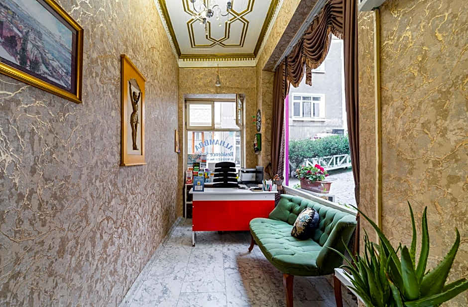 Alhambra Apart Hotel