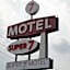 Super 7 Motel London