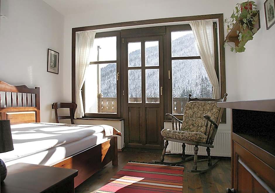 Family Hotel Arkan Han