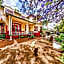 Amper Bo Guest House