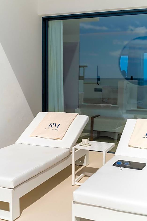 Royal Marina Suites Boutique Hotel