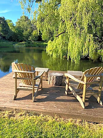 Cwmbach Lodge luxury B&B