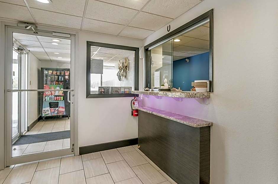 Relax Inn West Amarillo Medical Center – Amarillo, TX