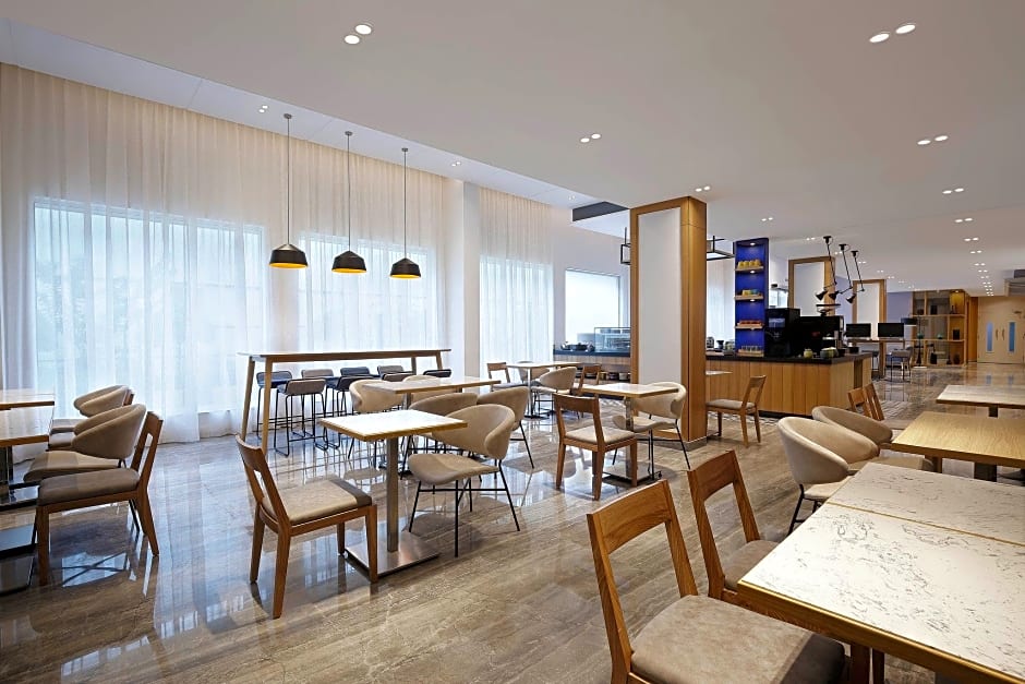 Holiday Inn Express Bengaluru Whitefield Itpl By IHG