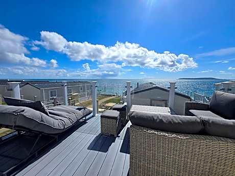 Regal Beachside pitch 22 Creek Caravan Park, dog friendly