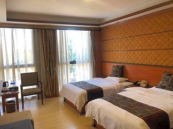 Meiling Hotel (Guangzhou IGC Tiande Square liede subway station shop)