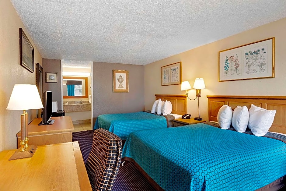 Days Inn by Wyndham Lafayette Near Lafayette Airport