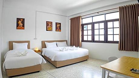 Triple Room with View