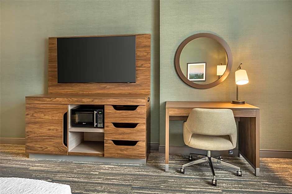 Hampton Inn By Hilton And Suites Coeur D Alene