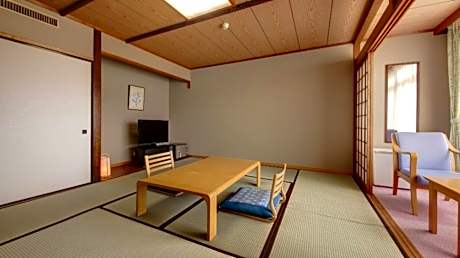 Japanese-Style Room - Non-Smoking