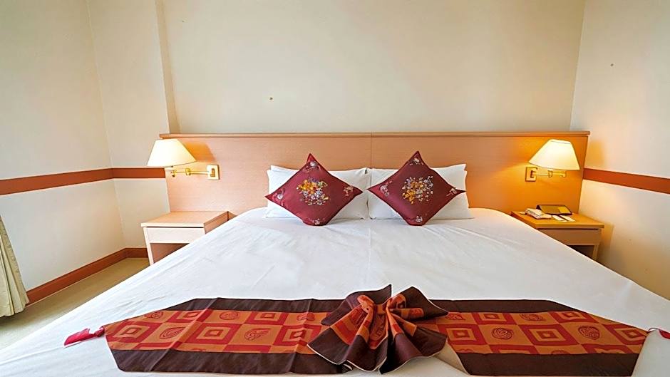 The Ecotel Bangkok Hotel