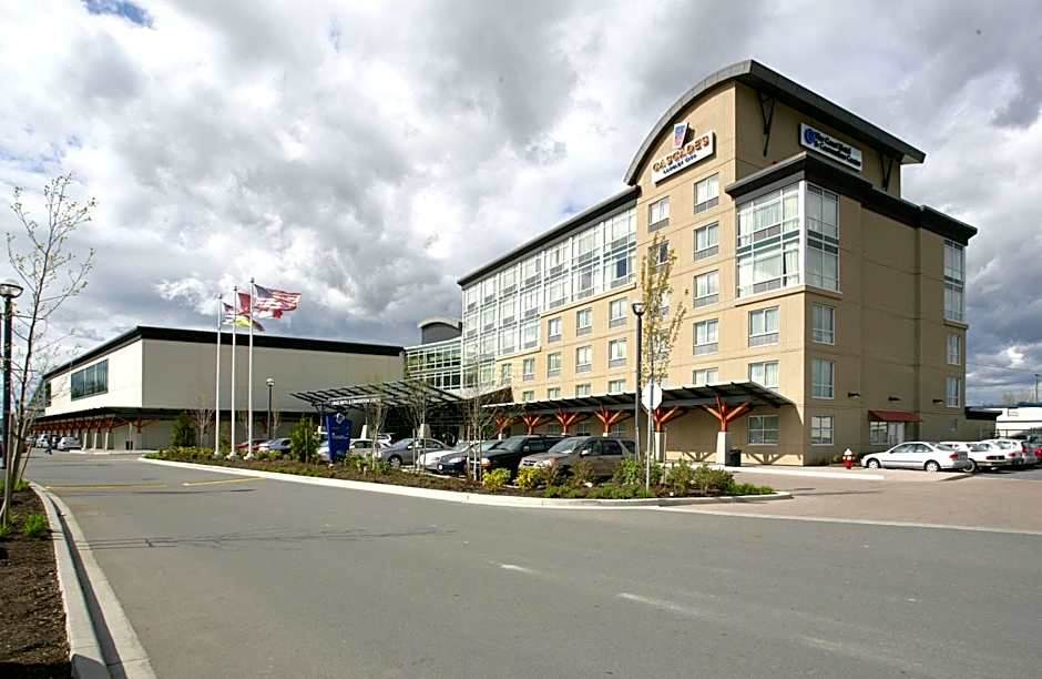 Coast Hotel & Convention Centre