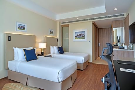Elite Double or Twin Room - 10% discount on Food, Soft Beverages, Laundry, Spa & Saloon Services