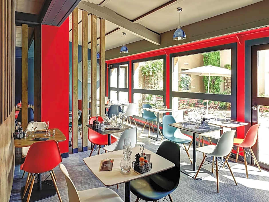 ibis Lyon North