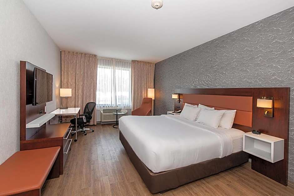 Quality Inn & Suites Val D'Or