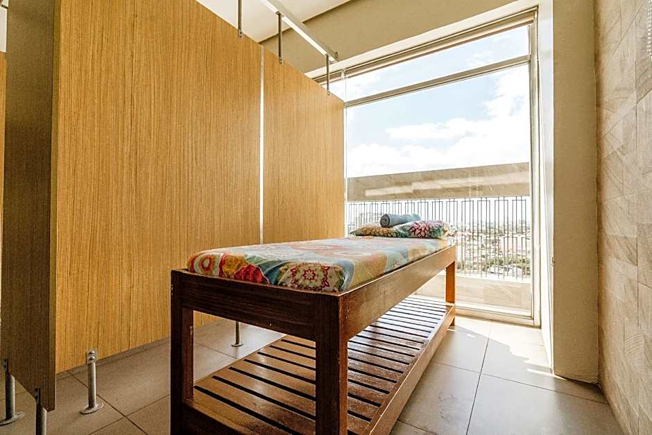 Cebu R Hotel - Mabolo
