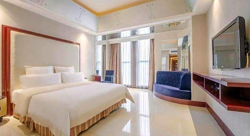 Babylon Hotel