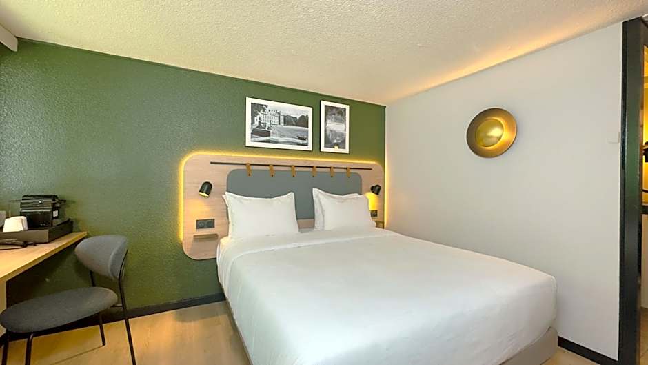 Campanile Epinay Sur Orge Hotel