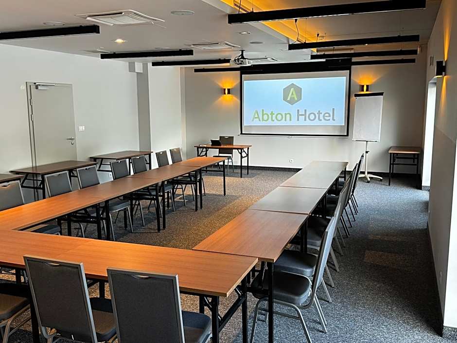 Abton Hotel