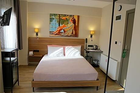 Triple Room with Mountain View