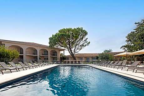 Golden Tulip Avignon Le Paradou