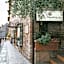 Hotel Properzio