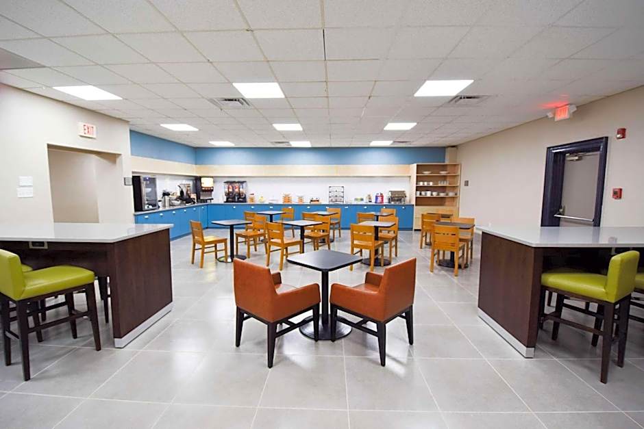 Country Inn & Suites by Radisson, North Little Rock, AR