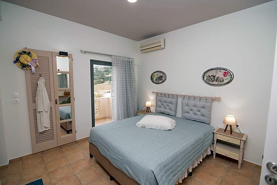 Tsaner Apartment and Rooms