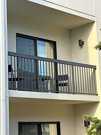 Room, 2 Queen Beds (Mobility Accessible, Tub)