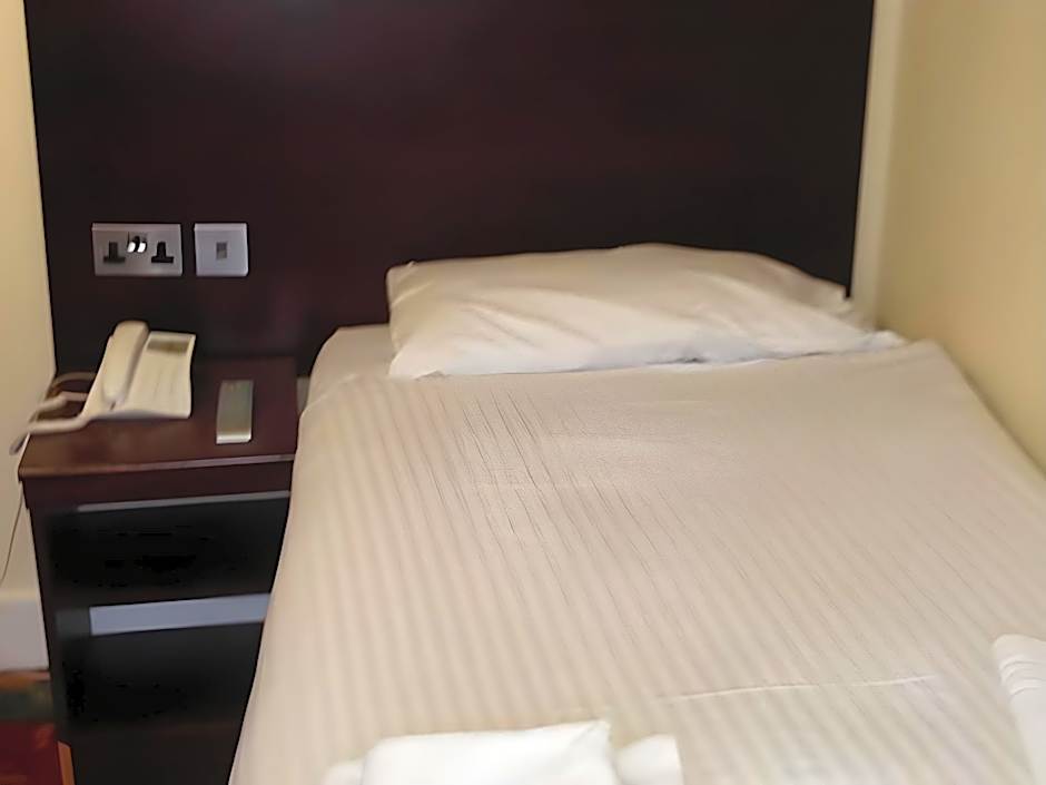 Rennie Mackintosh Hotel - Central Station