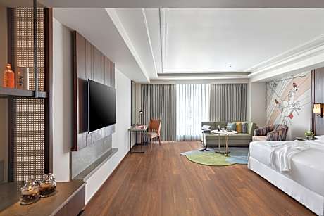 Executive King Room