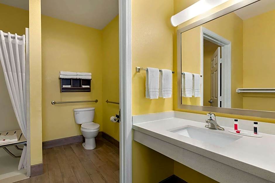 Days Inn by Wyndham Port Aransas TX