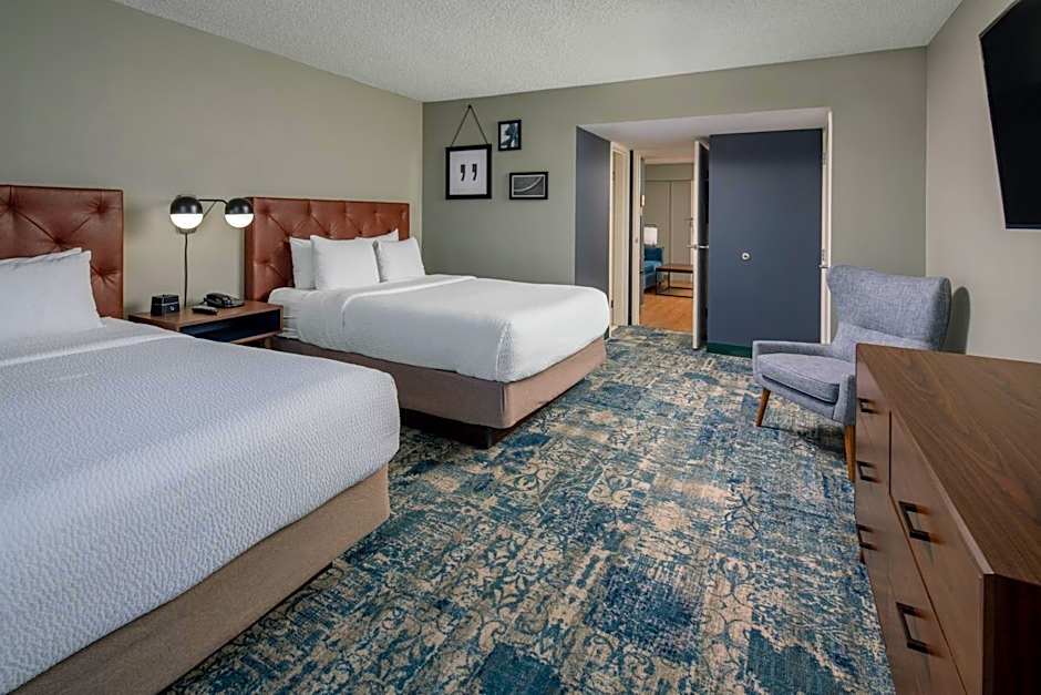 Four Points by Sheraton Suites Tampa Airport Westshore