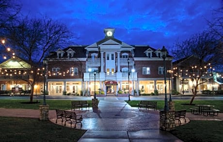 Gateway Hotel & Golf Bungalows, Trademark Coll by Wyndham