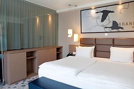 Premium King Room with Courtyard View