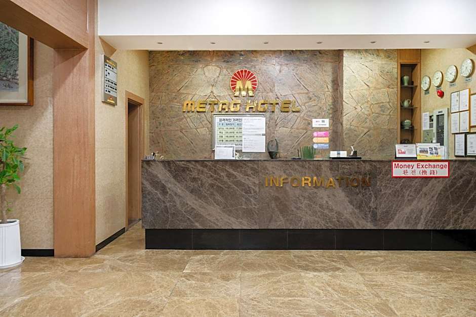 Metro Pol Tourist Hotel