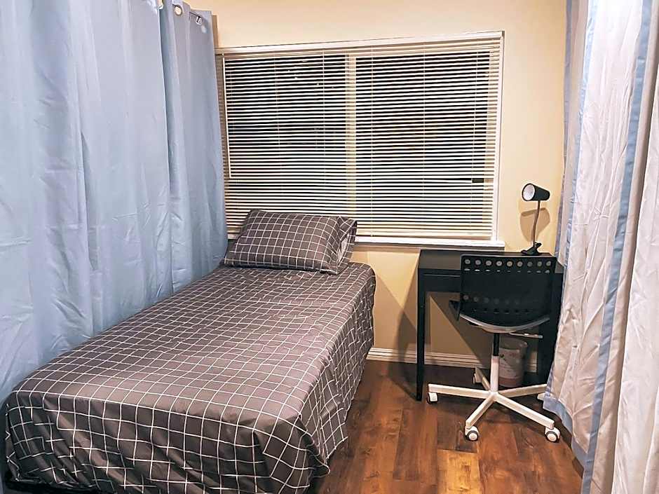 House Downtown OC Santa Ana