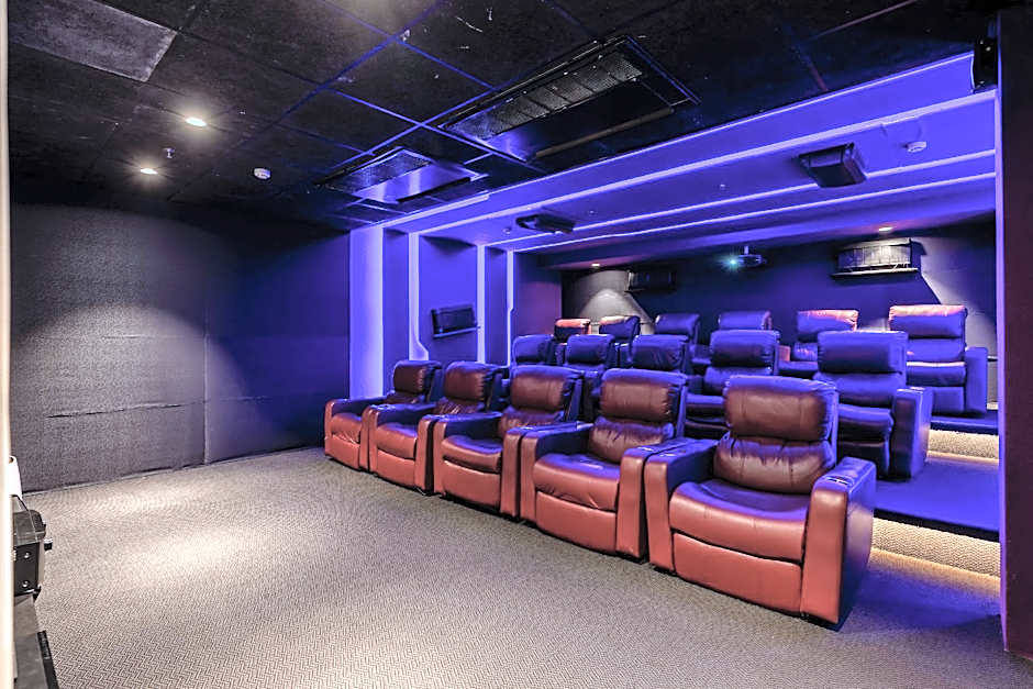 Quality Inn Patria Suites, Rajkot